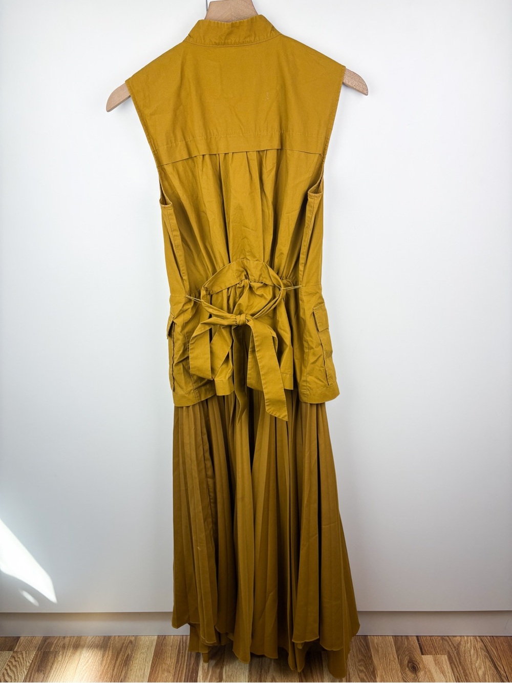 Anthropologie Sleeveless Vested Pleated Midi Dress Gold Yellow Satin Small - Picture 9 of 9